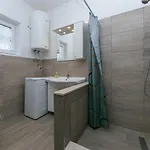 Appartamento With Parking Space - Makarska - 14708