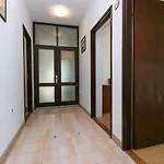 With Parking Space - Makarska - 14708