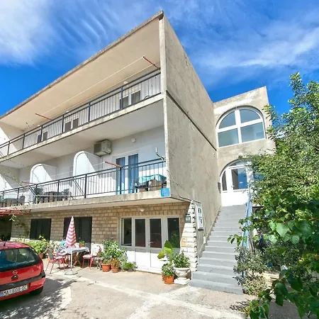 Apartment With A Parking Space Gradac, Makarska - 14708 *